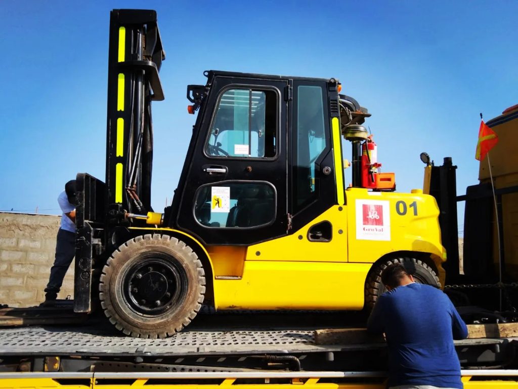 Arriendo grua horquilla con y sin operador Antofagasta 3 GRUVAL