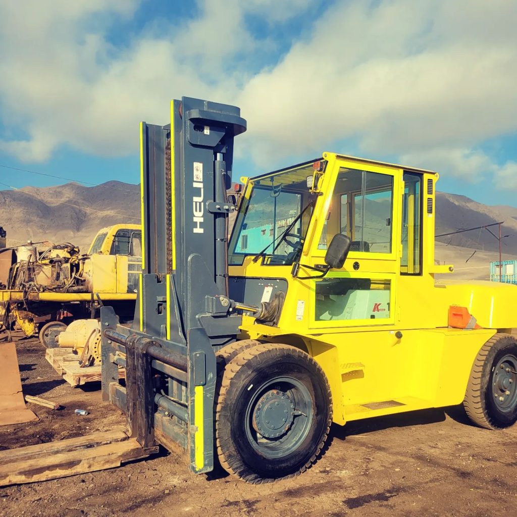 Gruas de horquillas en Antofagasta 1 GRUVAL