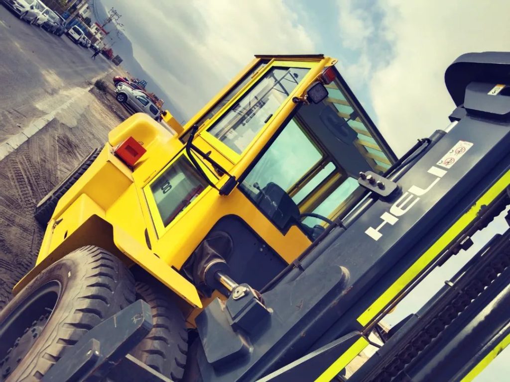 Gruas de horquillas en Antofagasta 3 GRUVAL