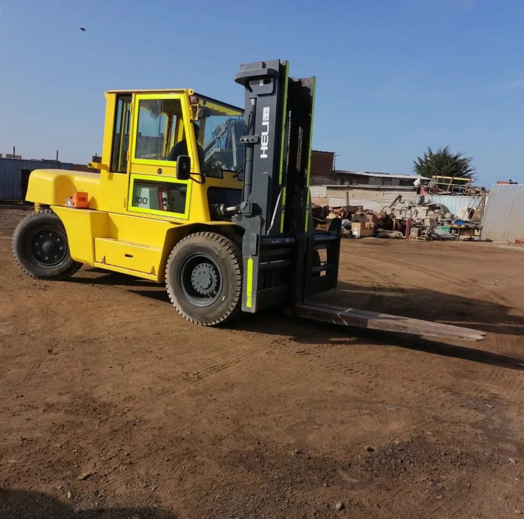 Gruas horquilla en Antofagasta 1 GRUVAL